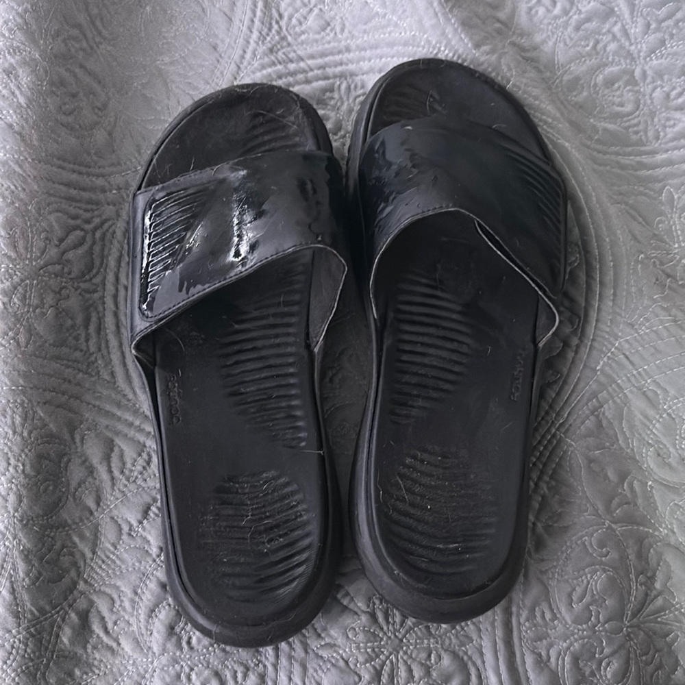 Black Adidas slides for men - Size 11